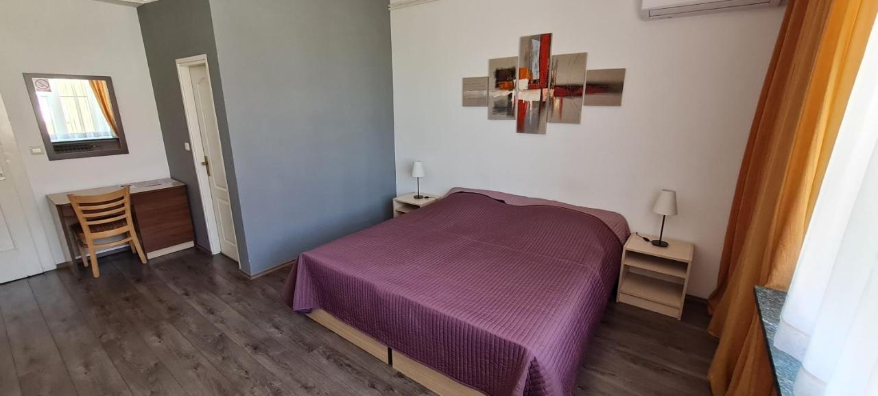 Rooms Lara Zagreb Bagian luar foto