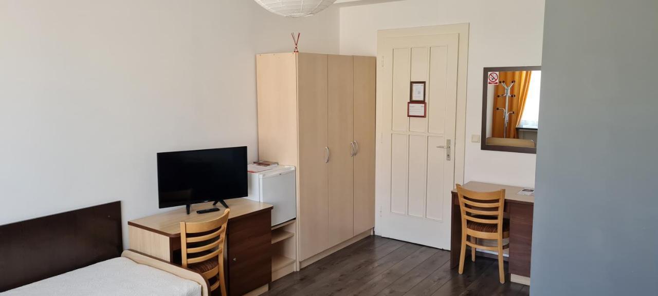 Rooms Lara Zagreb Bagian luar foto